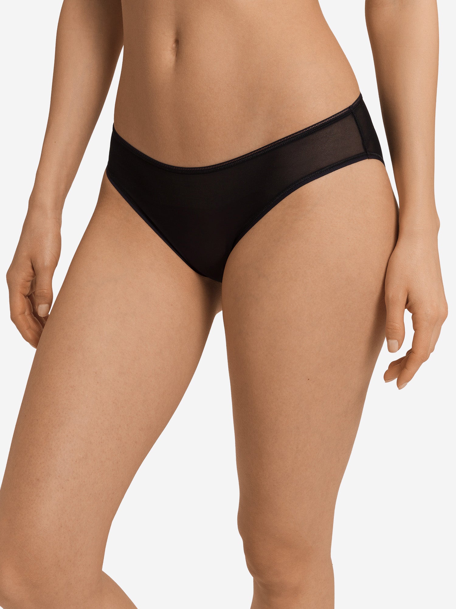 black / L