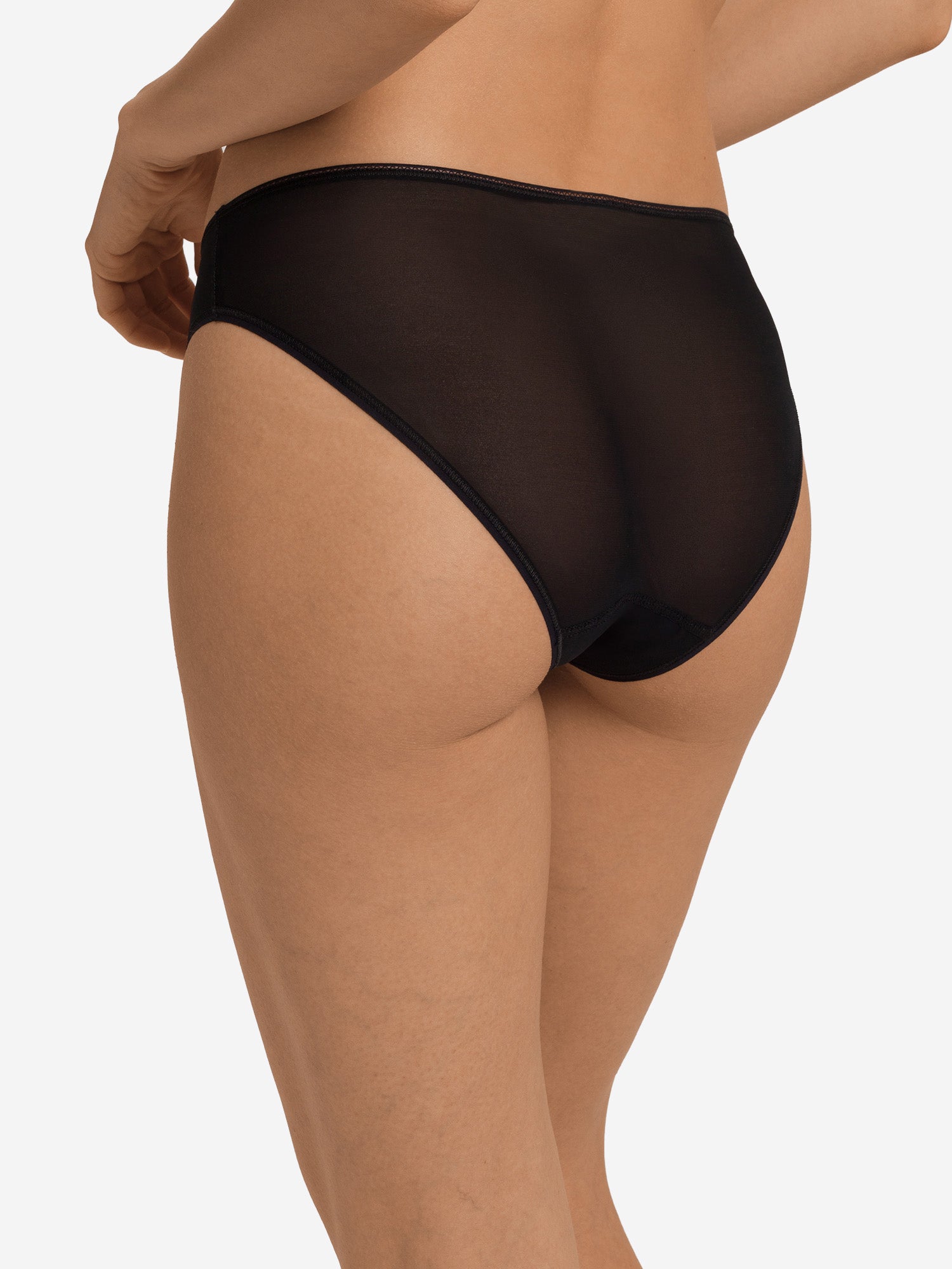 black / L