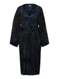 sheer damask / L