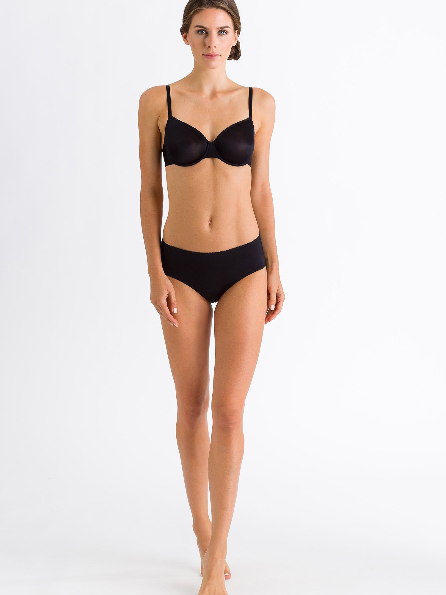 black / L