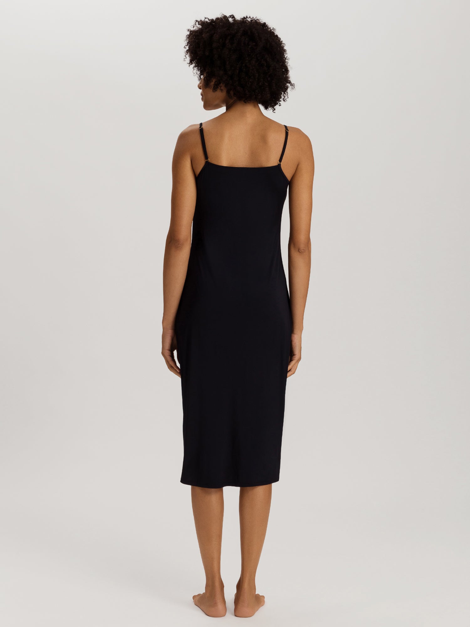 black / L