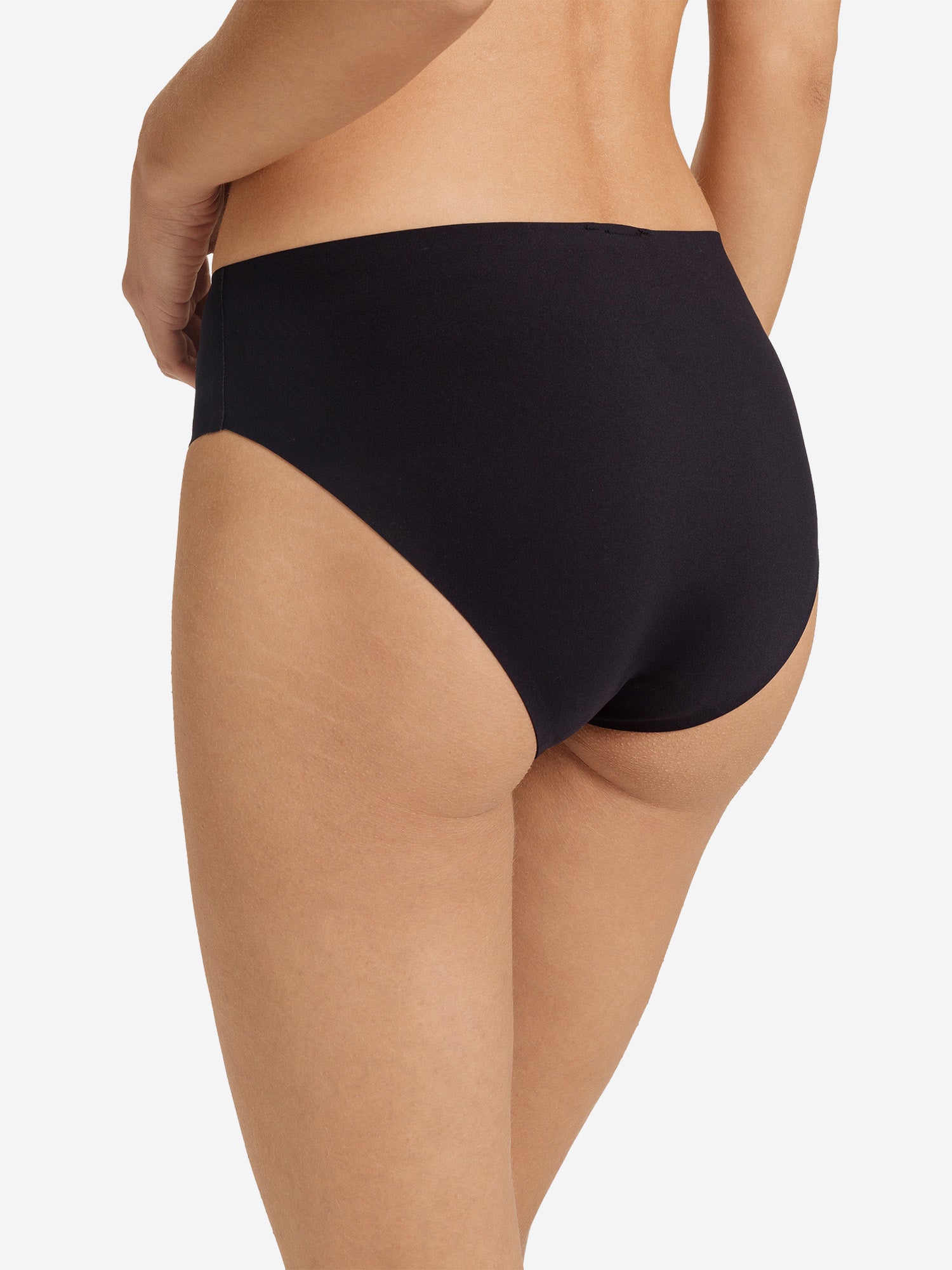 black / L