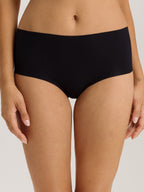 black / L