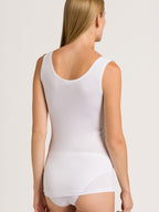 white / L