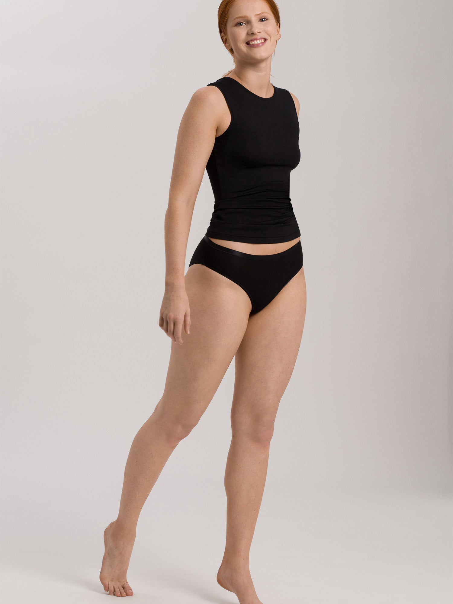 black / L