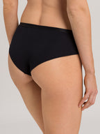 black / L
