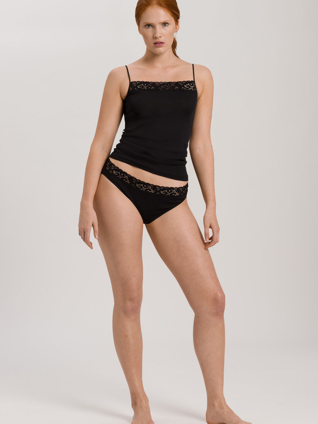 black / L