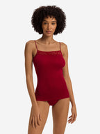 red dahlia / L