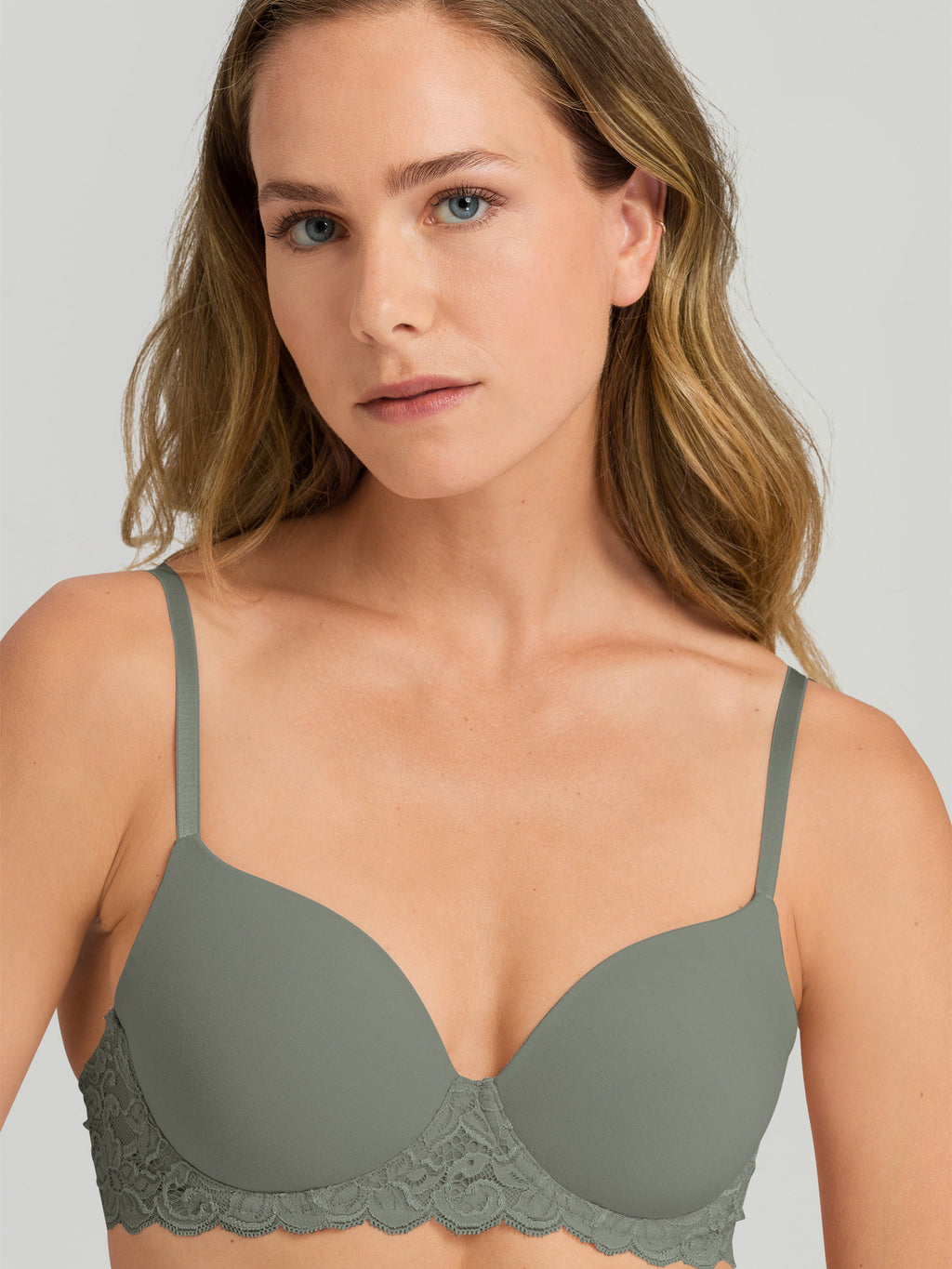 antique green / 70 B