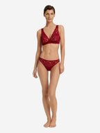 red dahlia / L