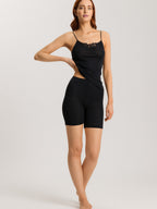 black / L