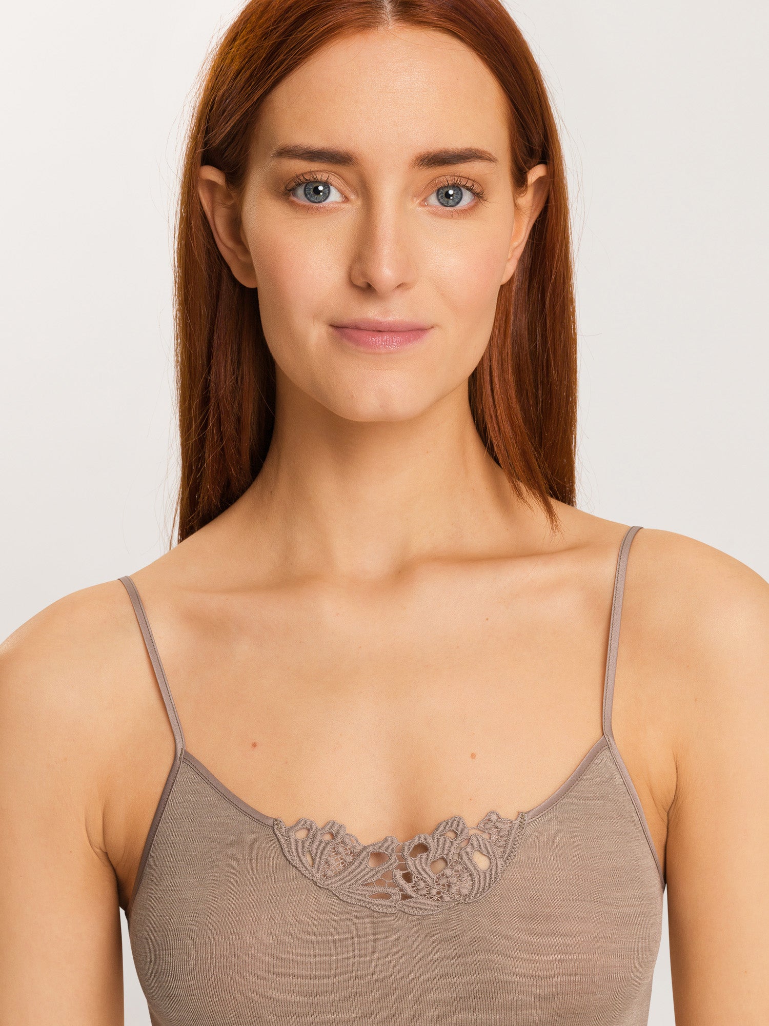 taupe / L
