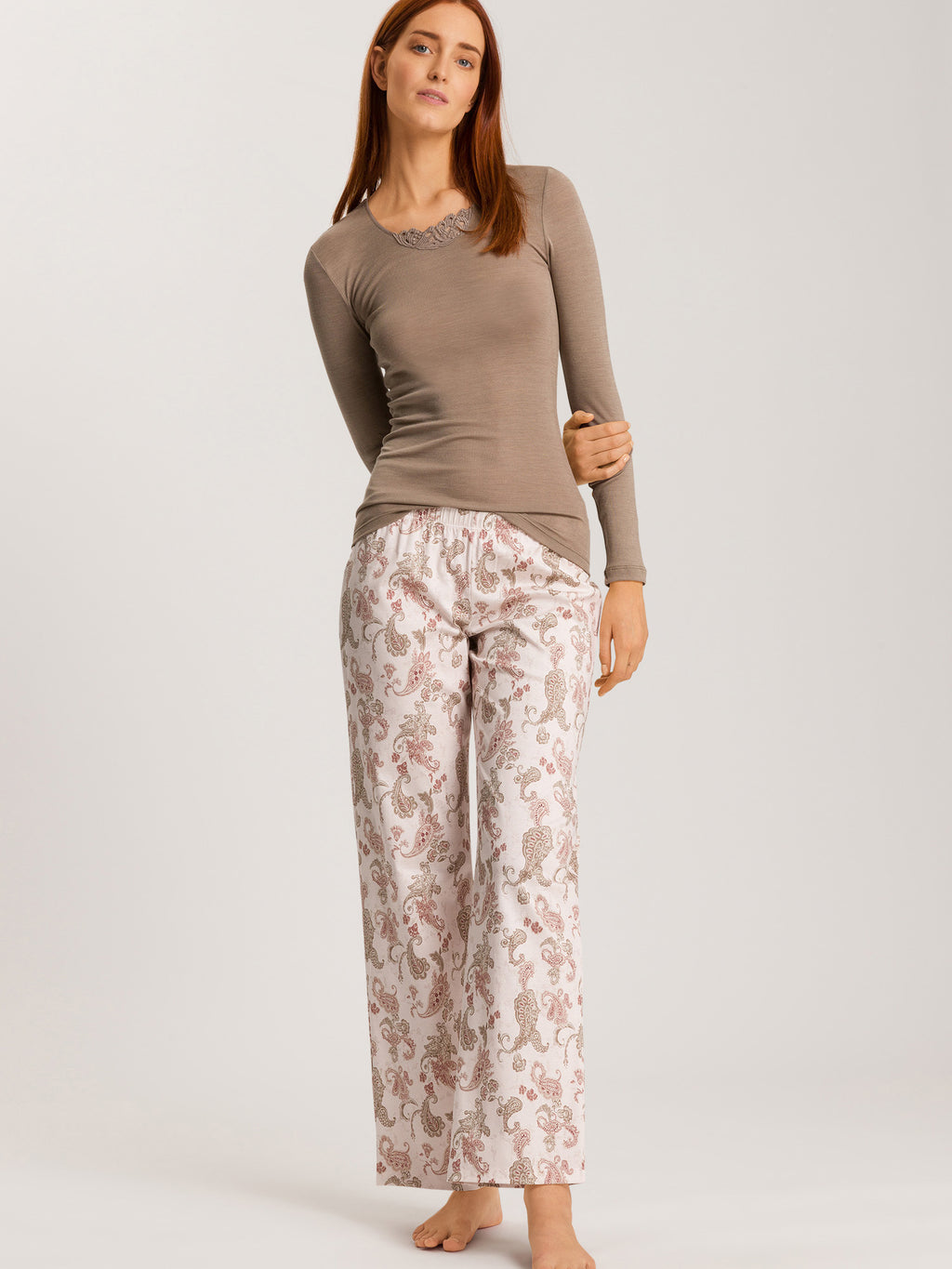 taupe / L