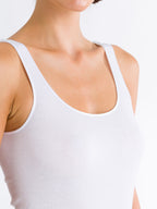 white / L