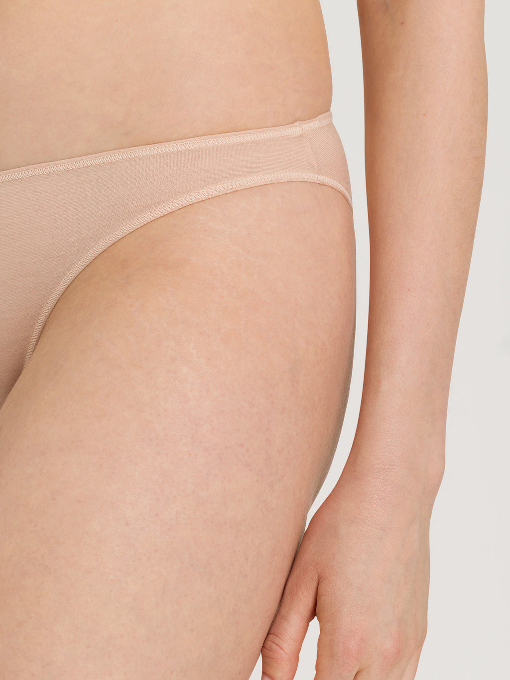 beige / L