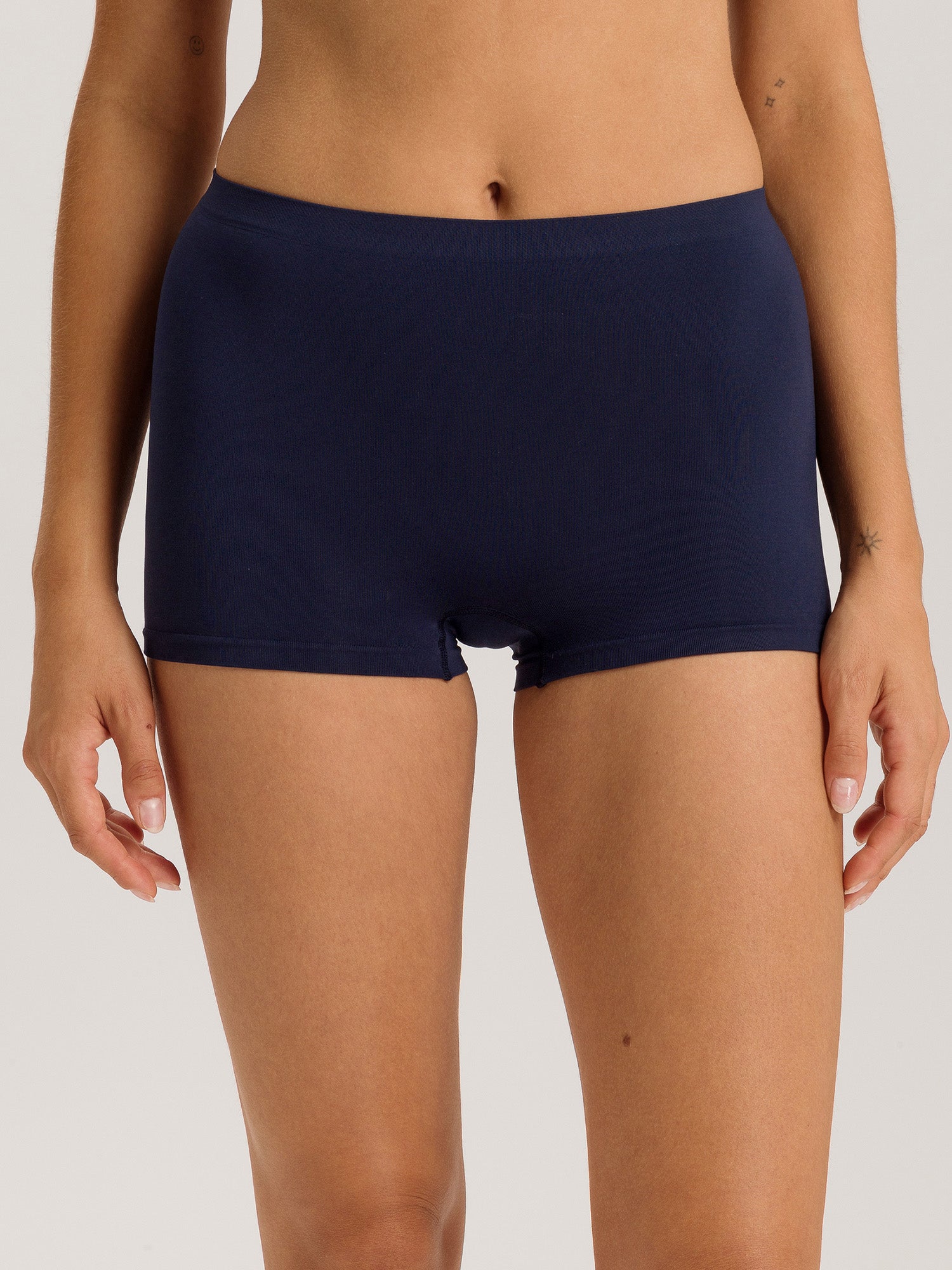 deep navy / L