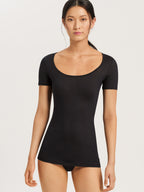 black / L