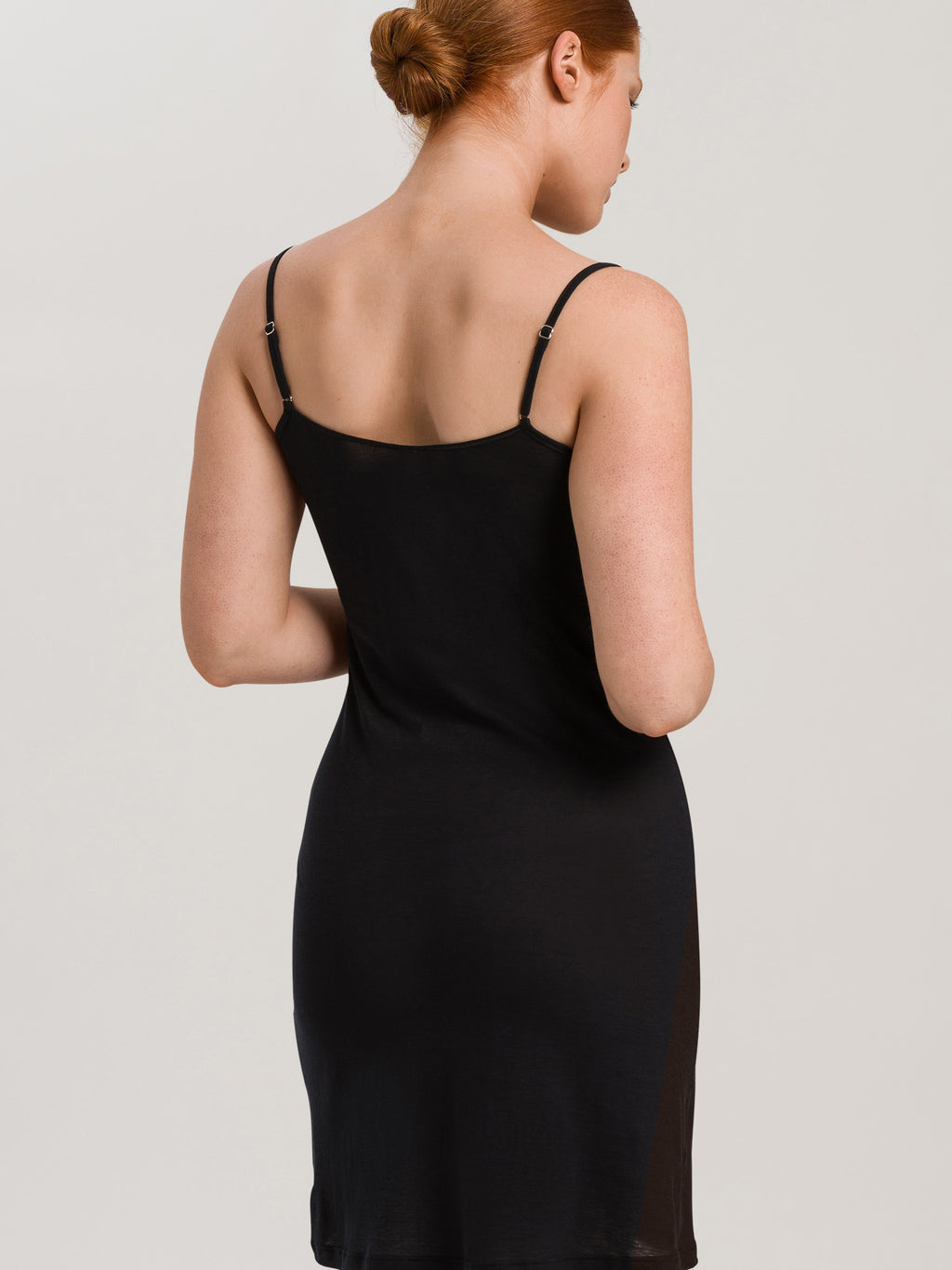 black / L