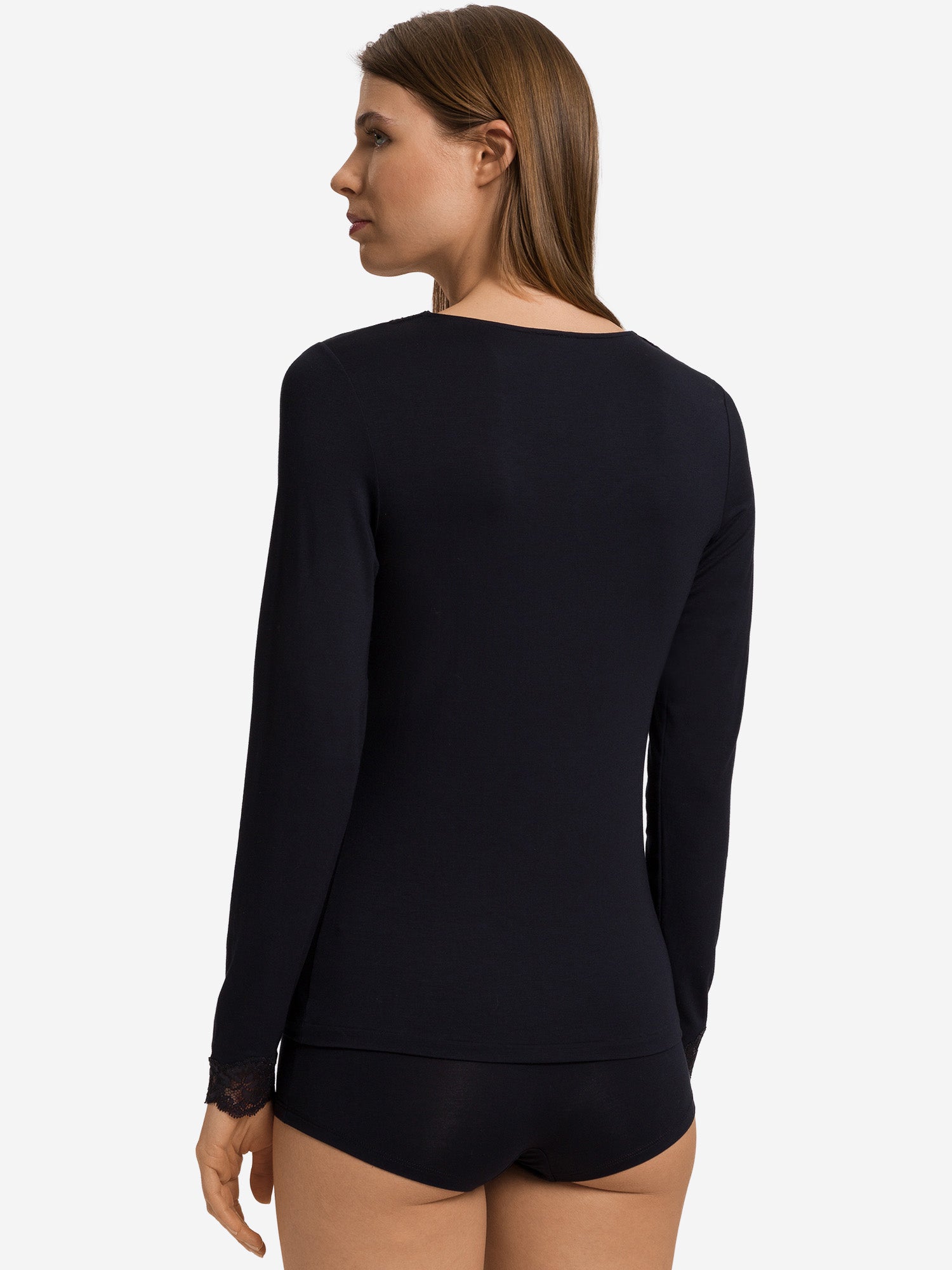 black / L