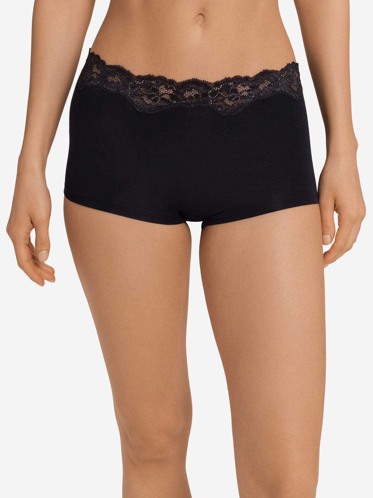 black / L