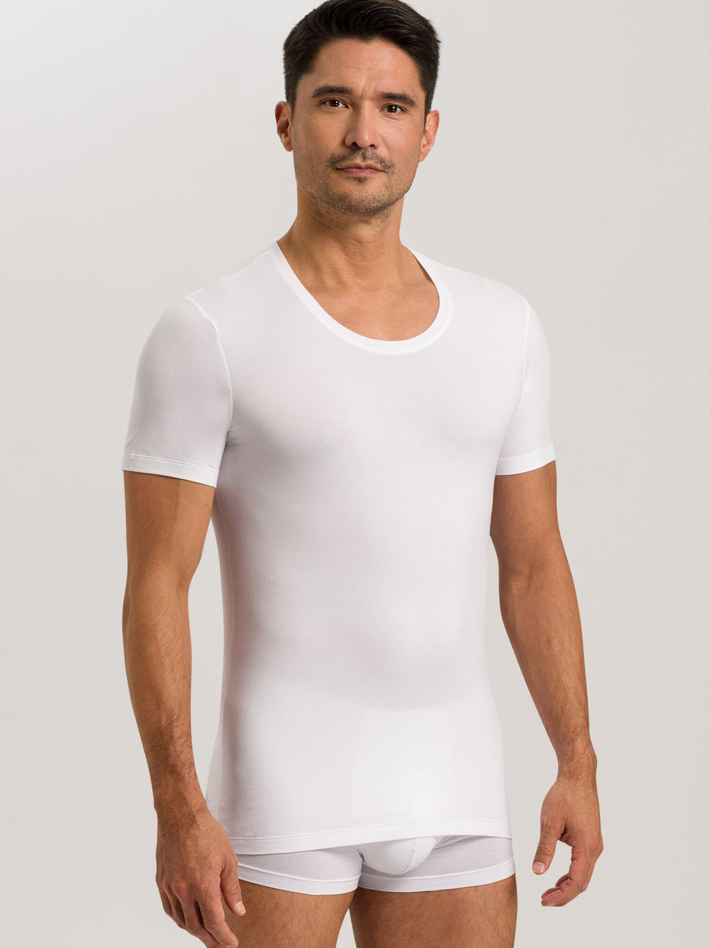 white / L