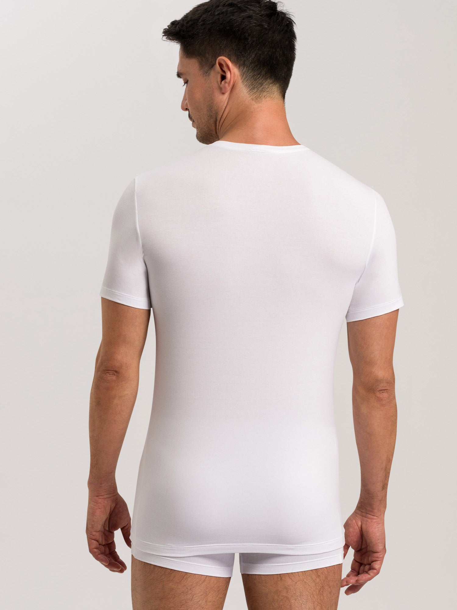 white / L