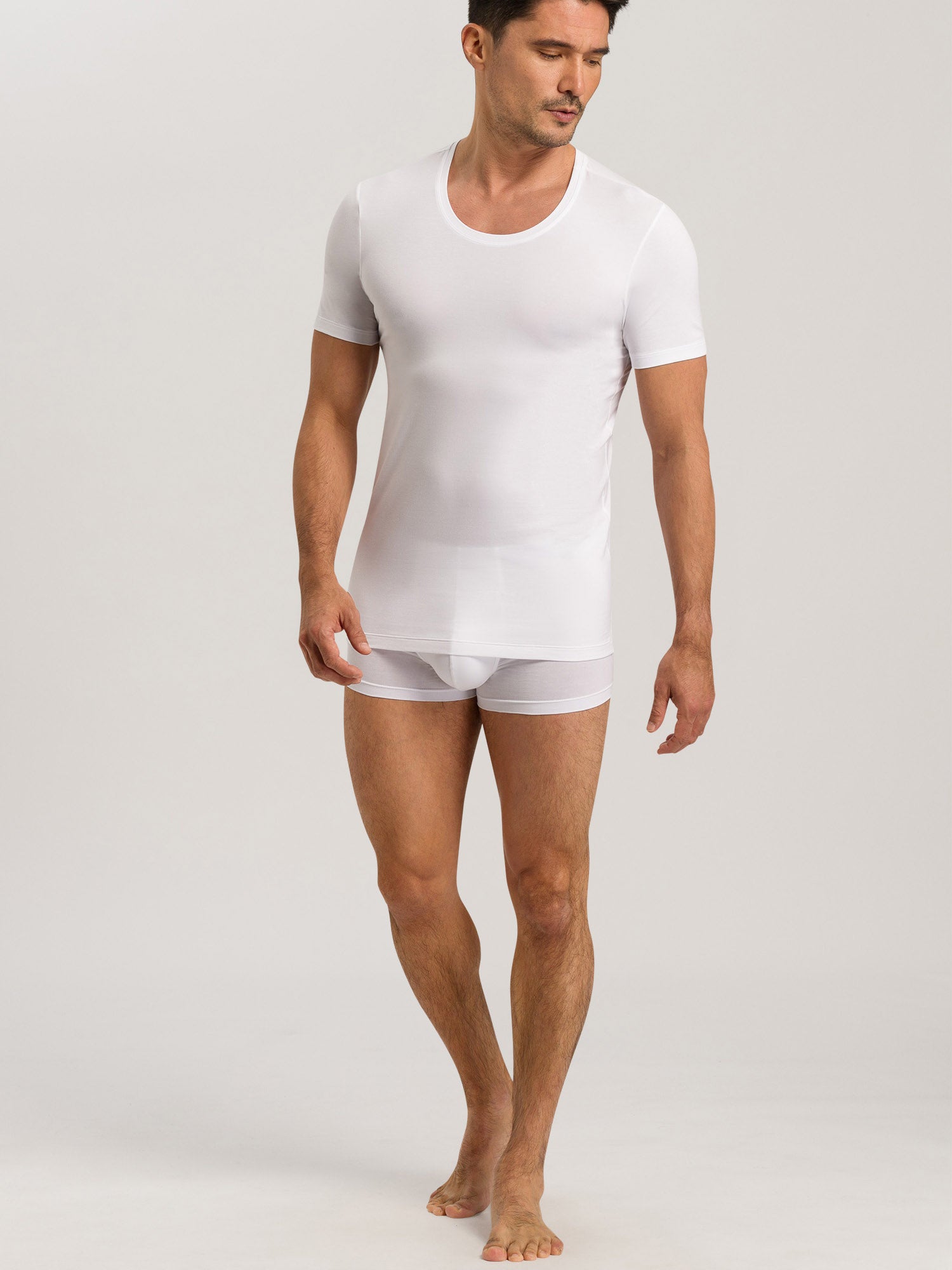 white / L