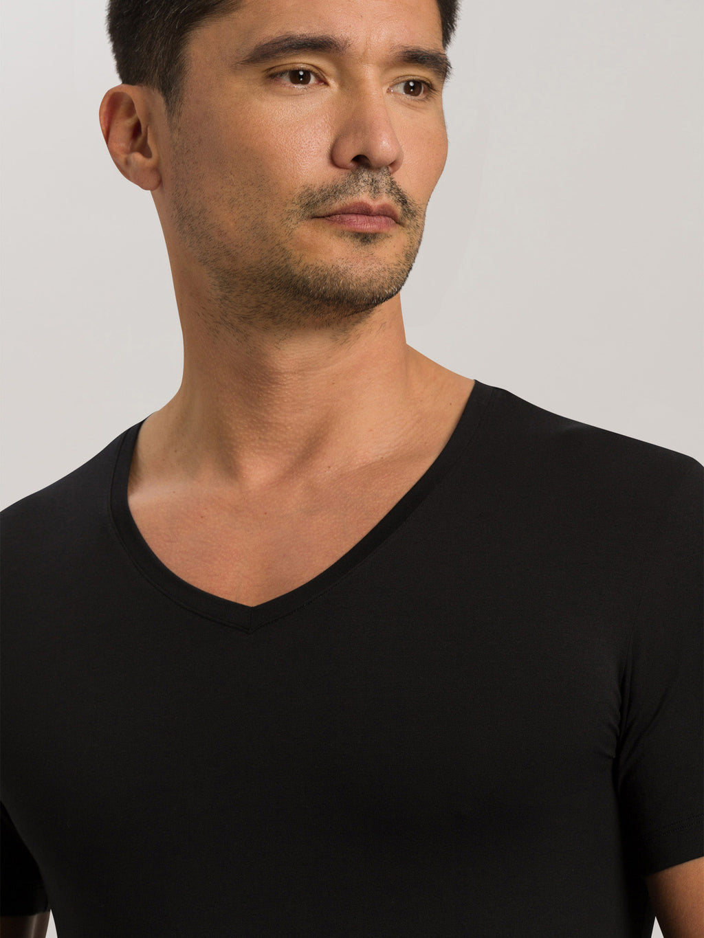 black / L