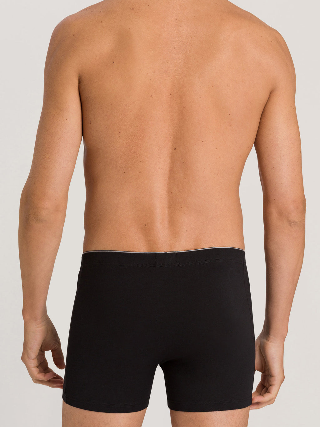 black / L
