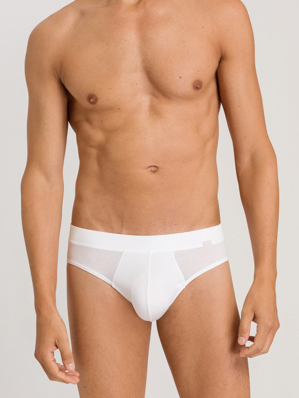 white / L