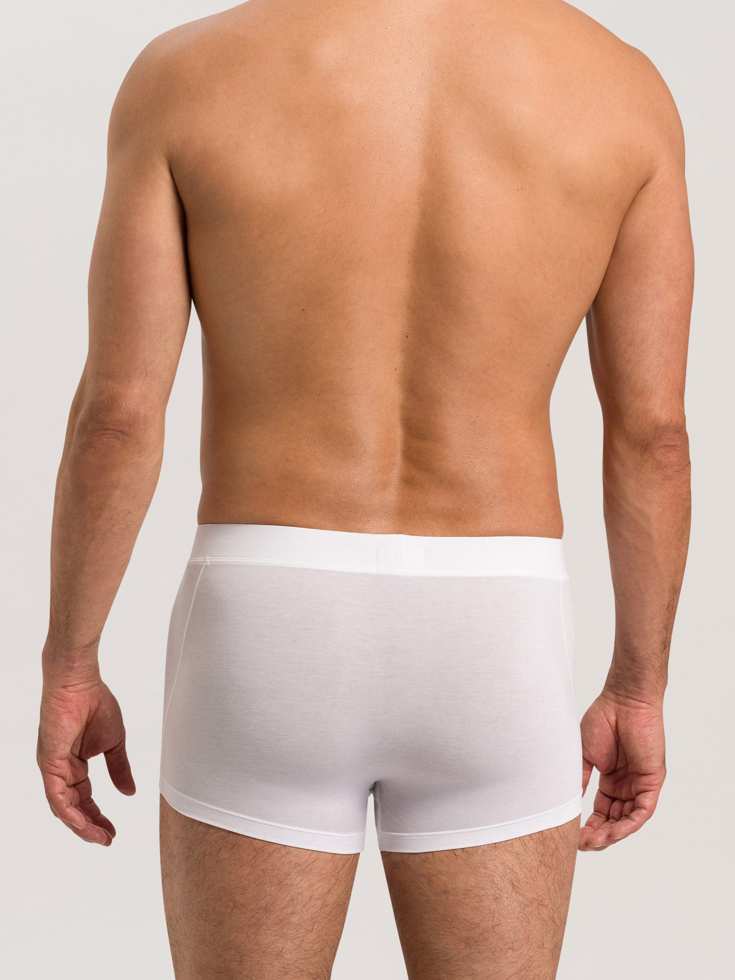 white / L