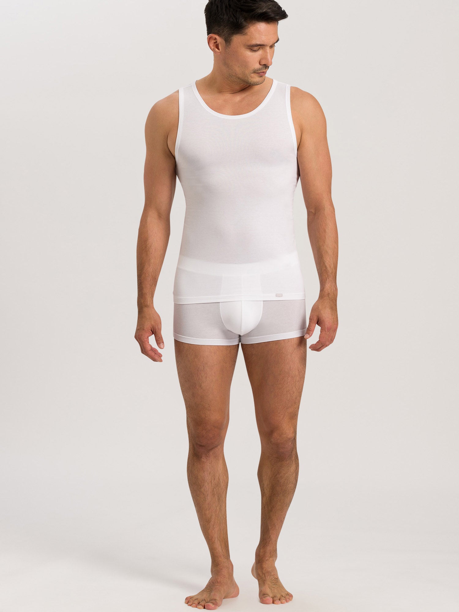 white / L