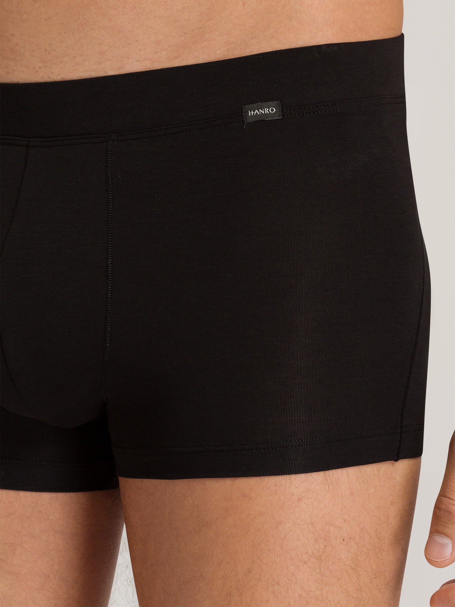 deep black / L