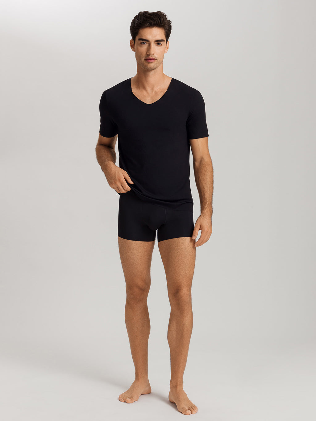 black / L