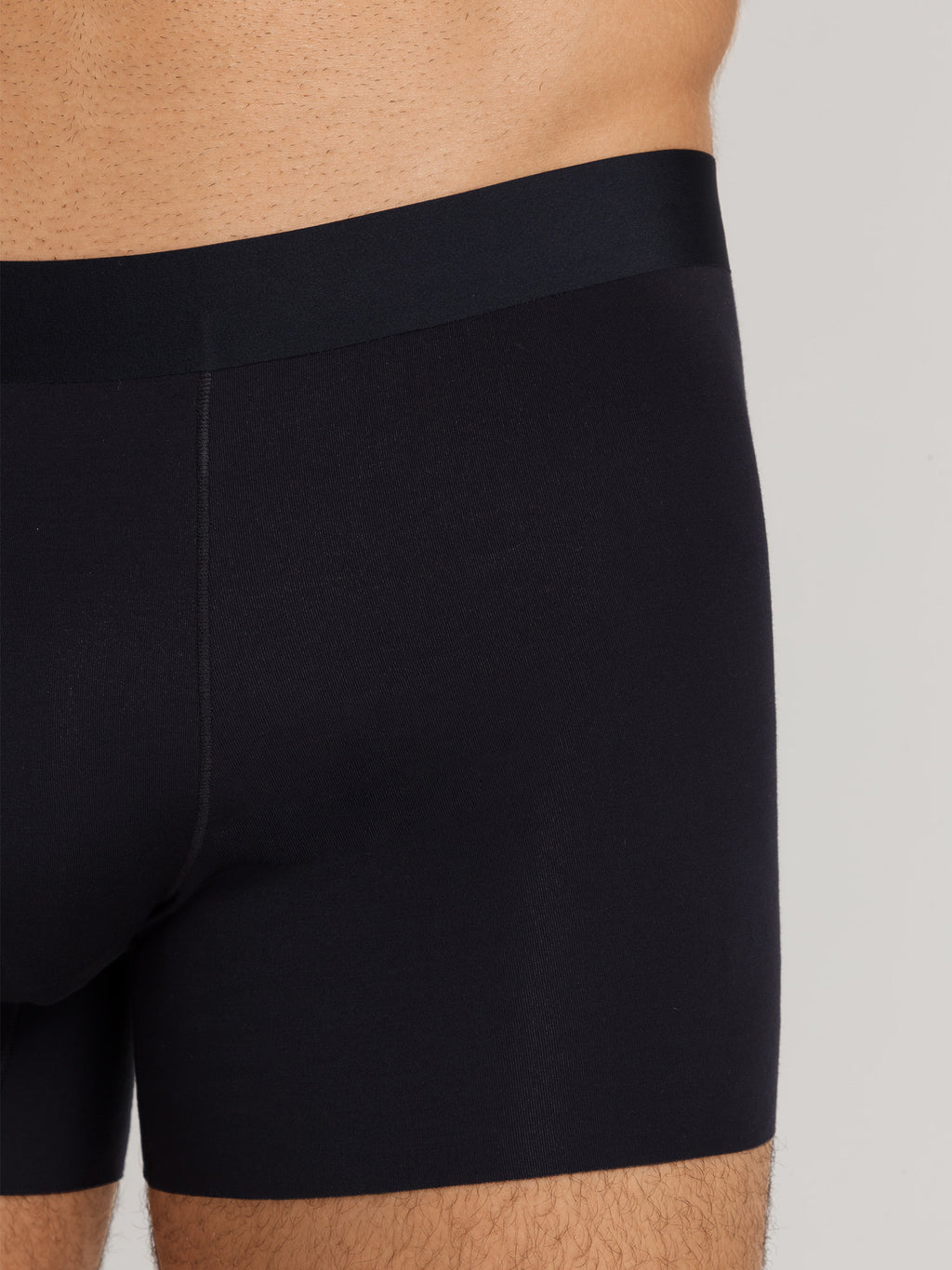 black / L