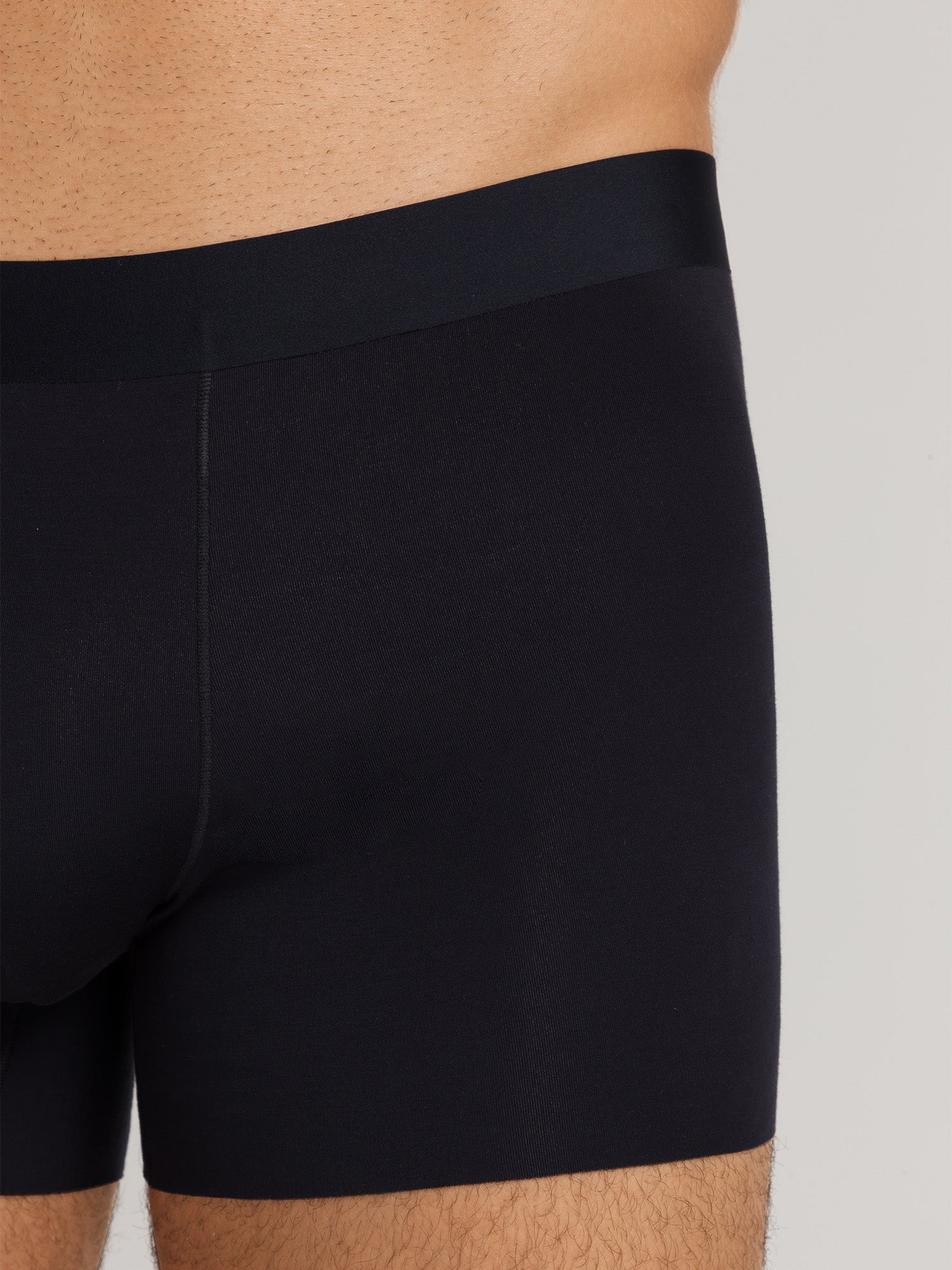 black / L