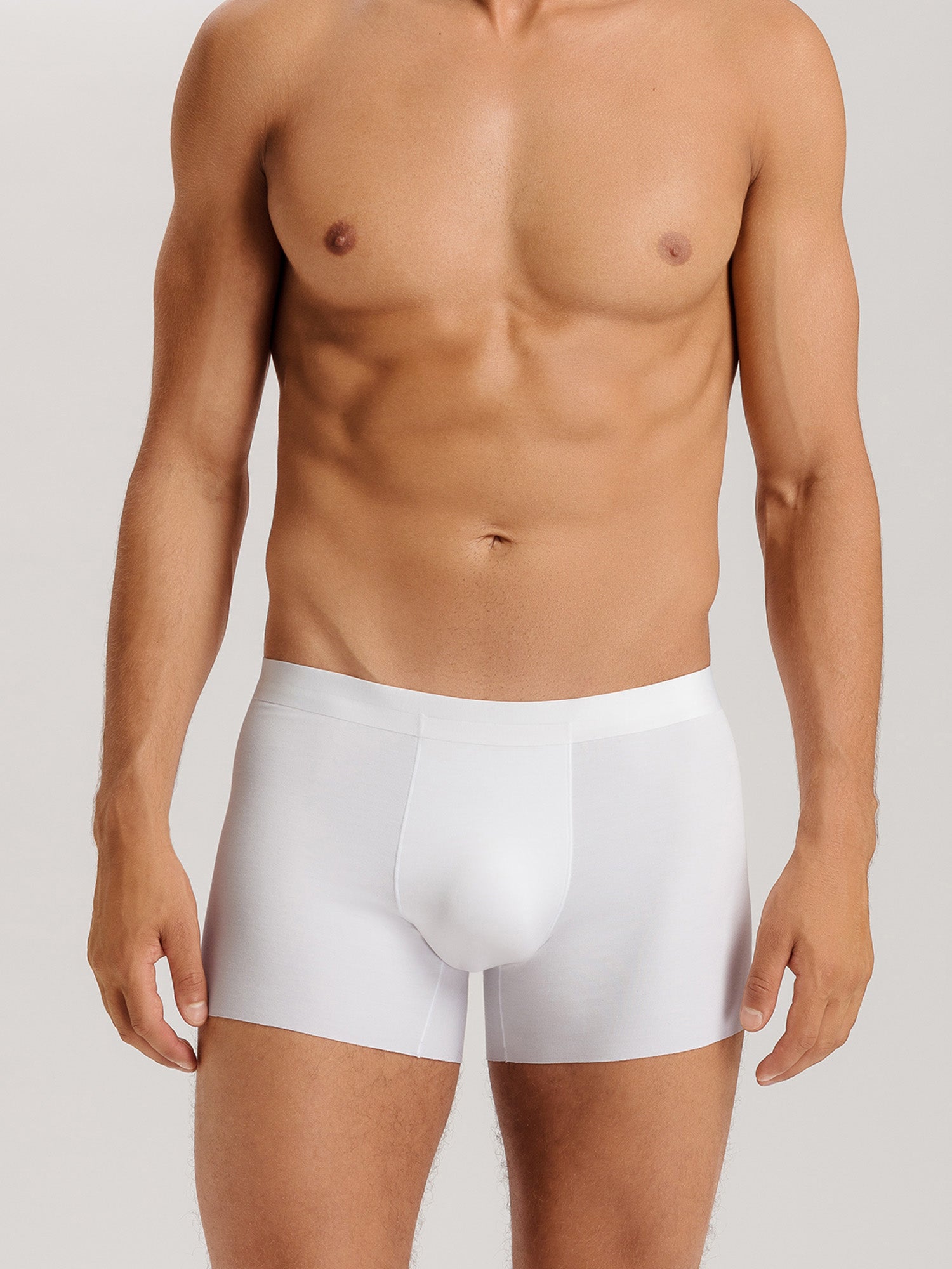 white / L