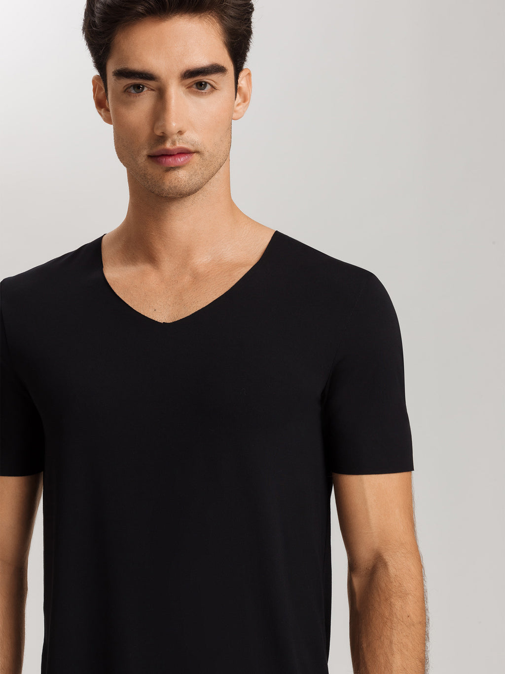 black / L