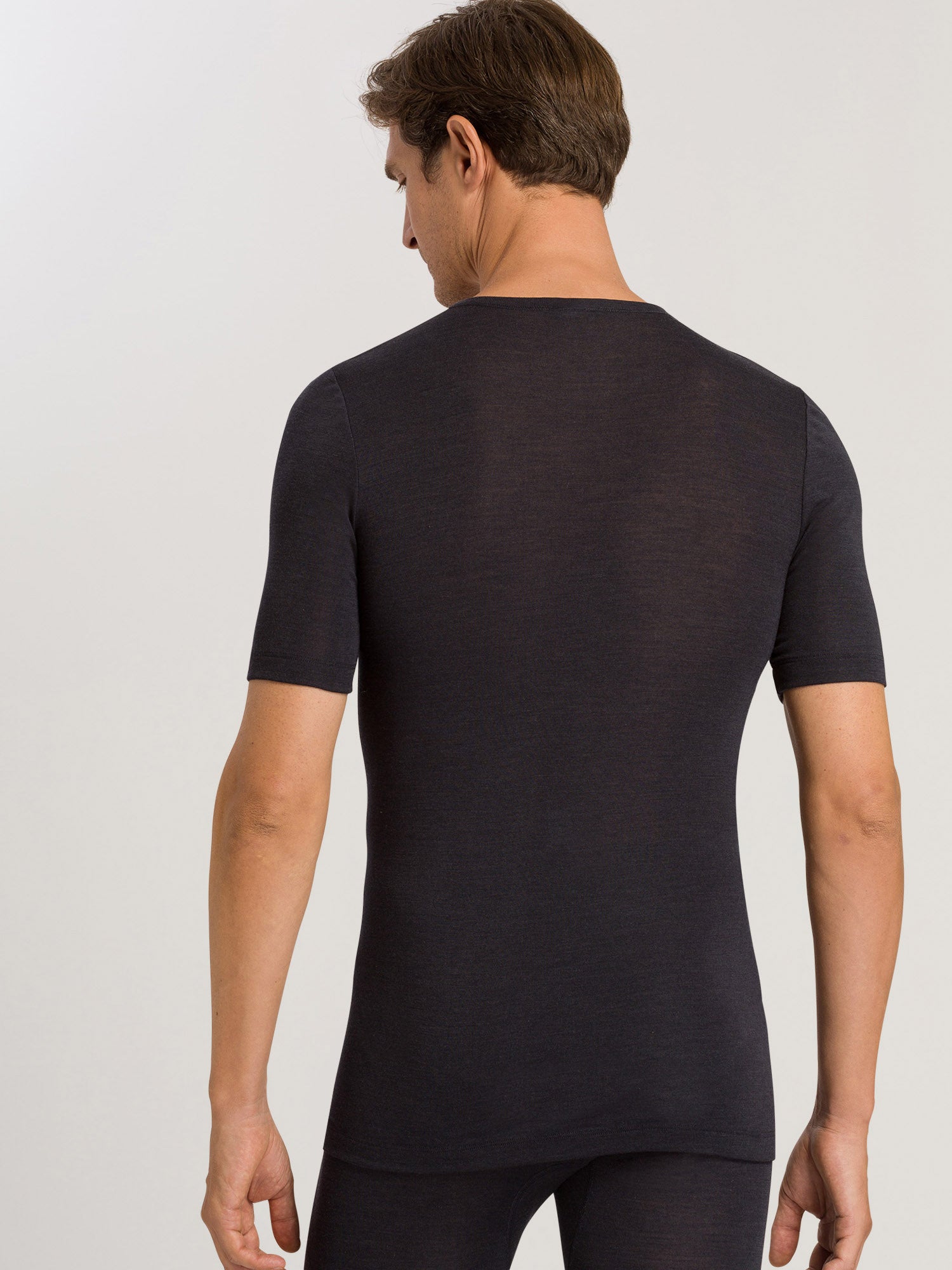 anthracite / L