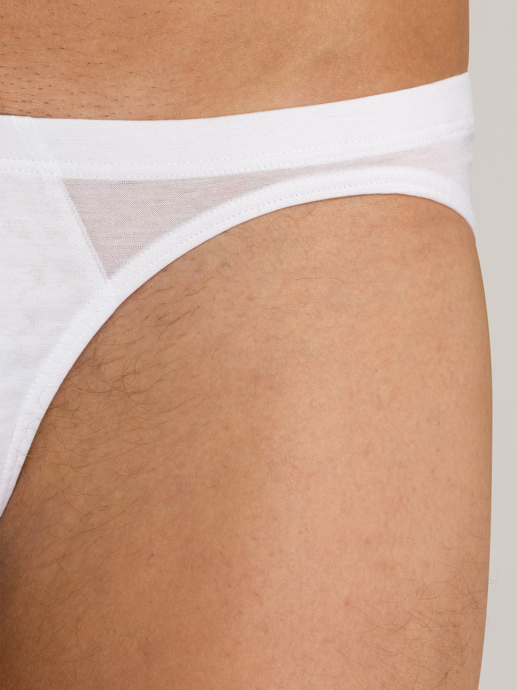 white / L