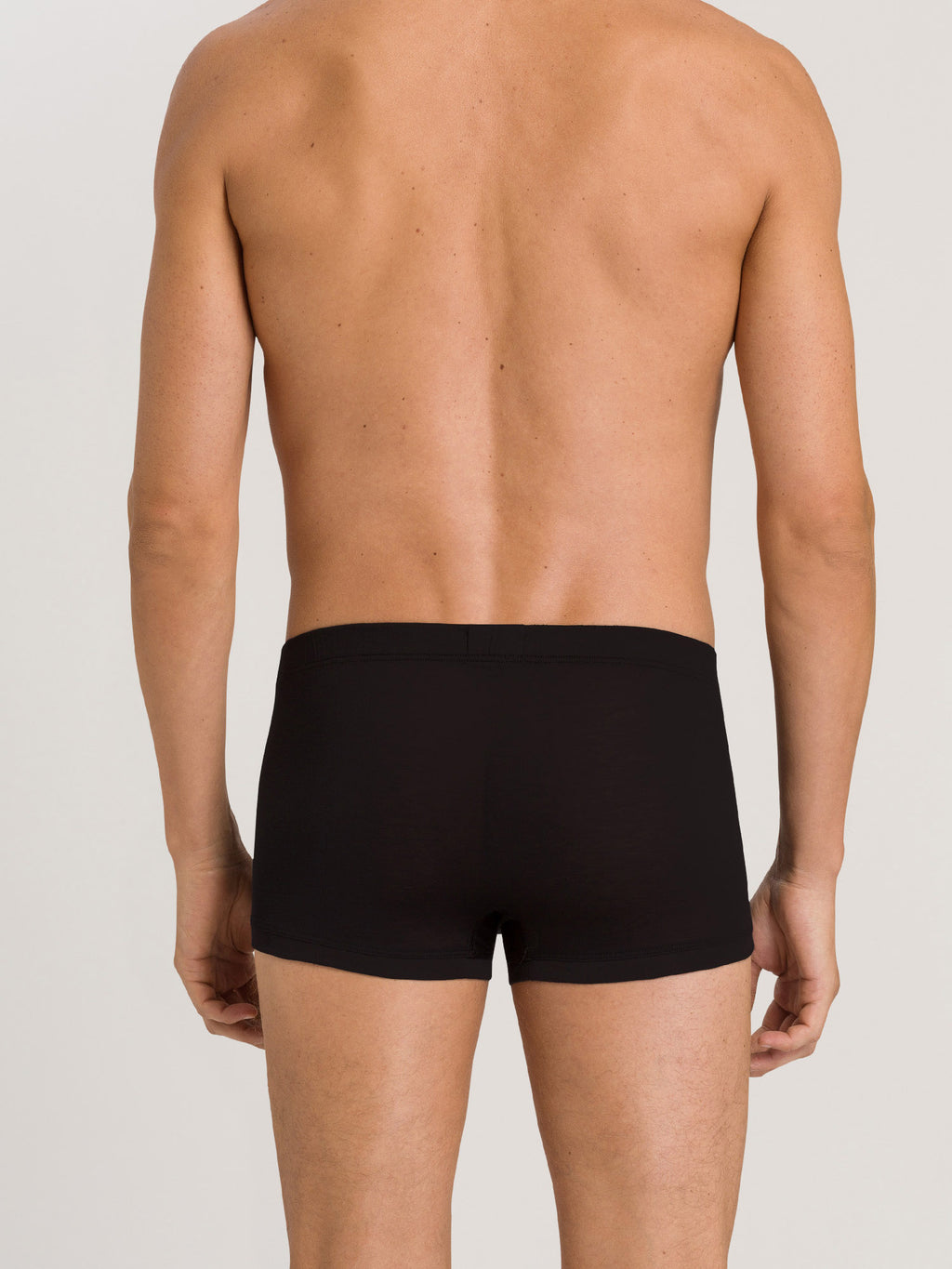 black / L