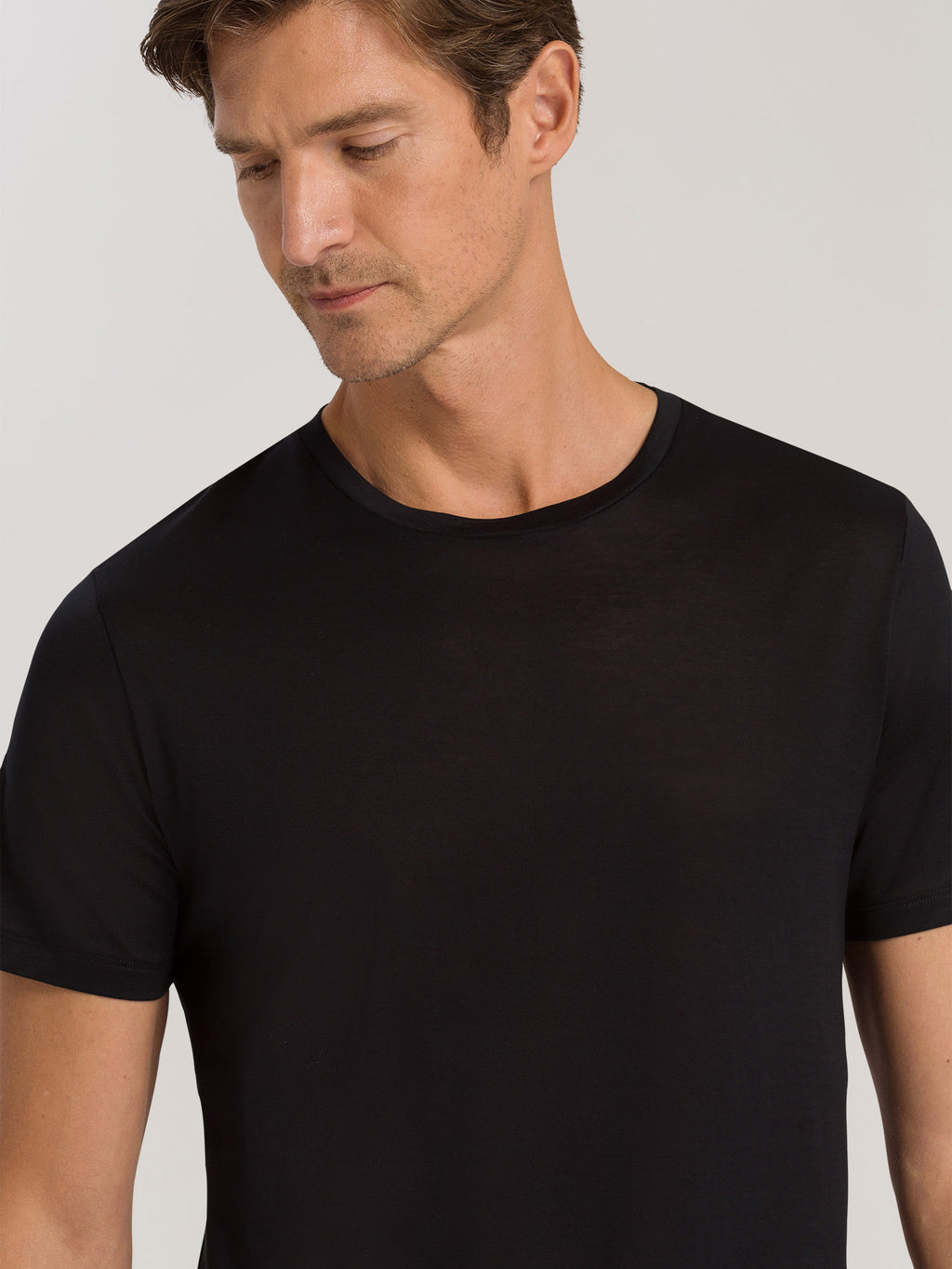 black / L