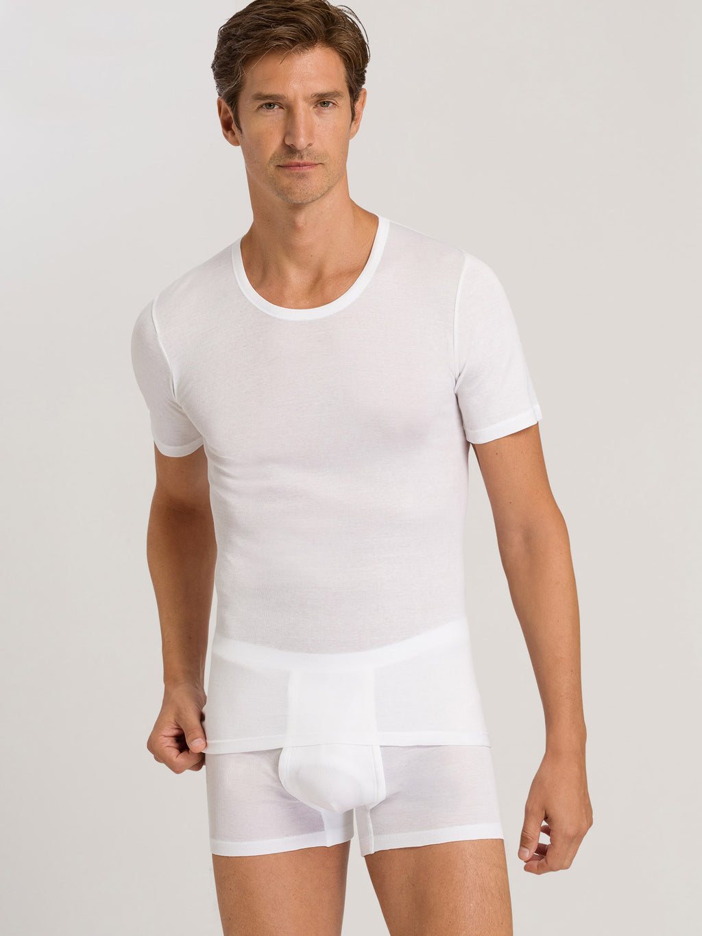 white / L