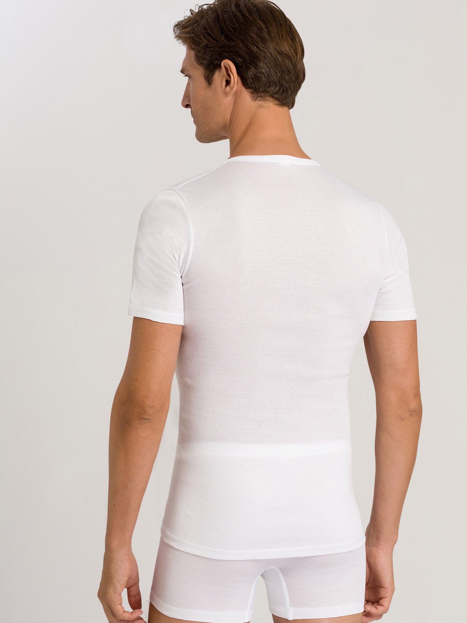 white / L