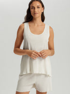 misty white / L