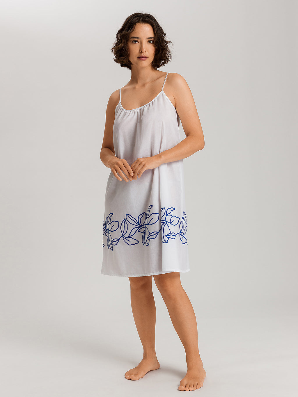 white / L