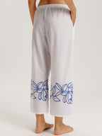 white / L