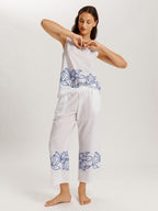 white / L