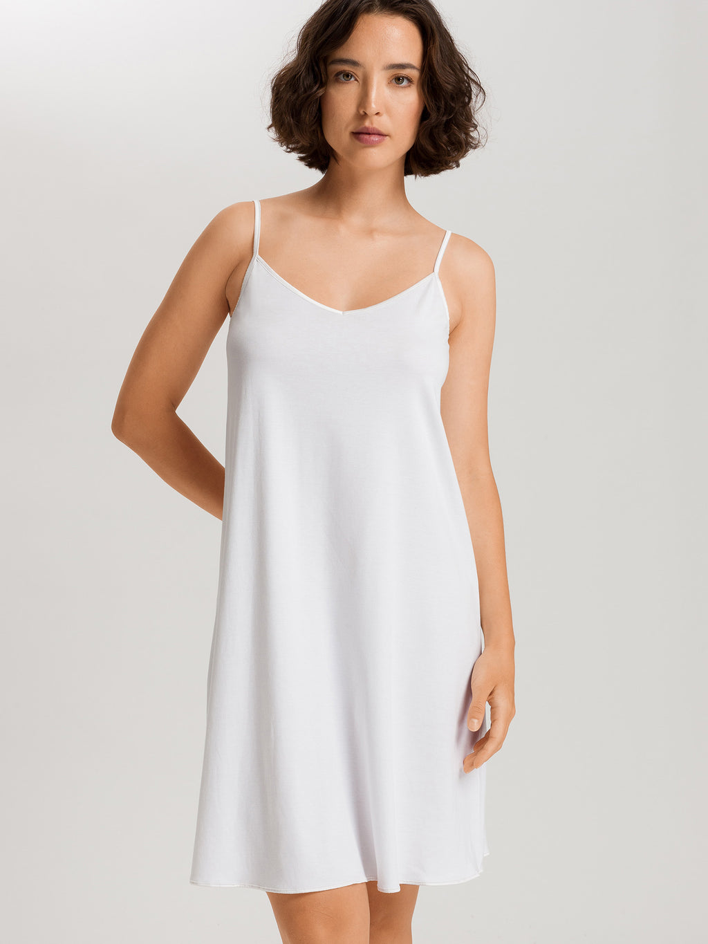 white / L