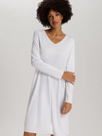 white / L